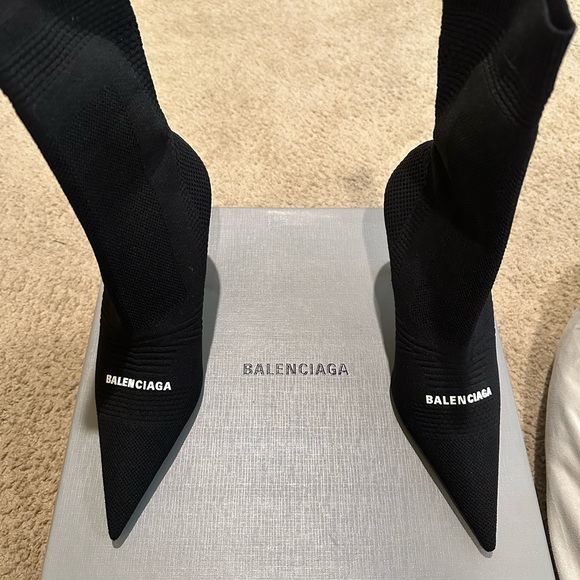 Balenciaga Black Pointed Heeled Boots - Picture 5 of 5